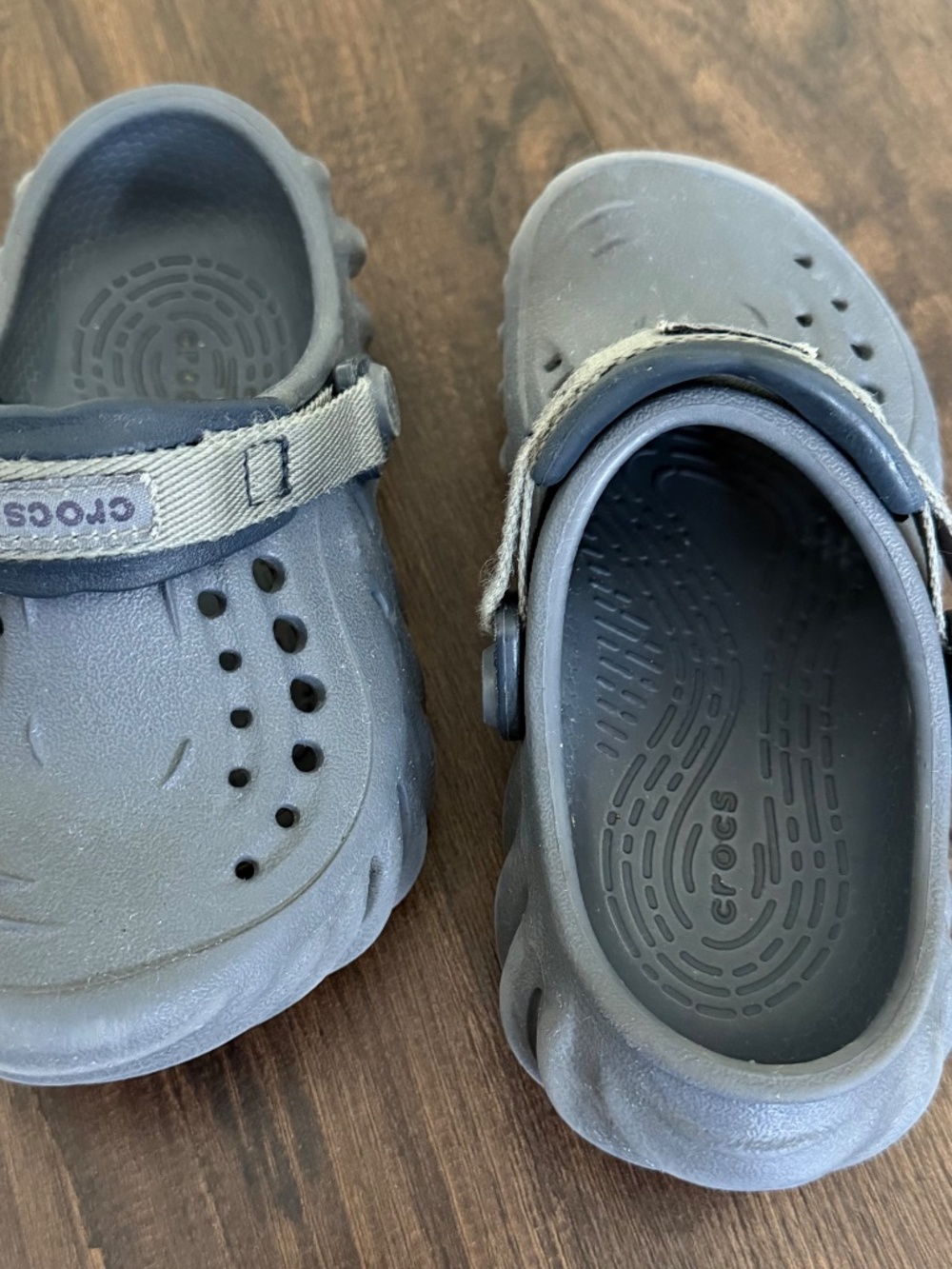 Crocs Kids' Boys Little Kid Echo Clogs Charcoal Gray Size C 10 - Picture 3 of 8